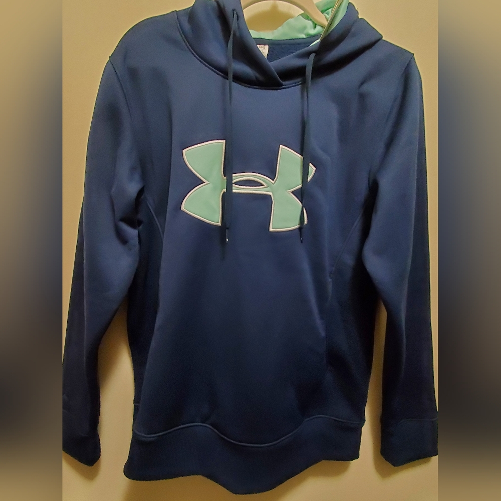 Under Armour  Navy Blue cold Gear Pullover with tie hoodie